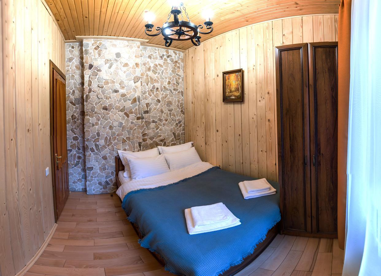 Лісовий Маєток Slavske Luaran gambar
